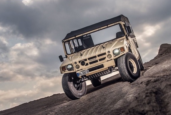 Toyota Mega Cruiser 4x4