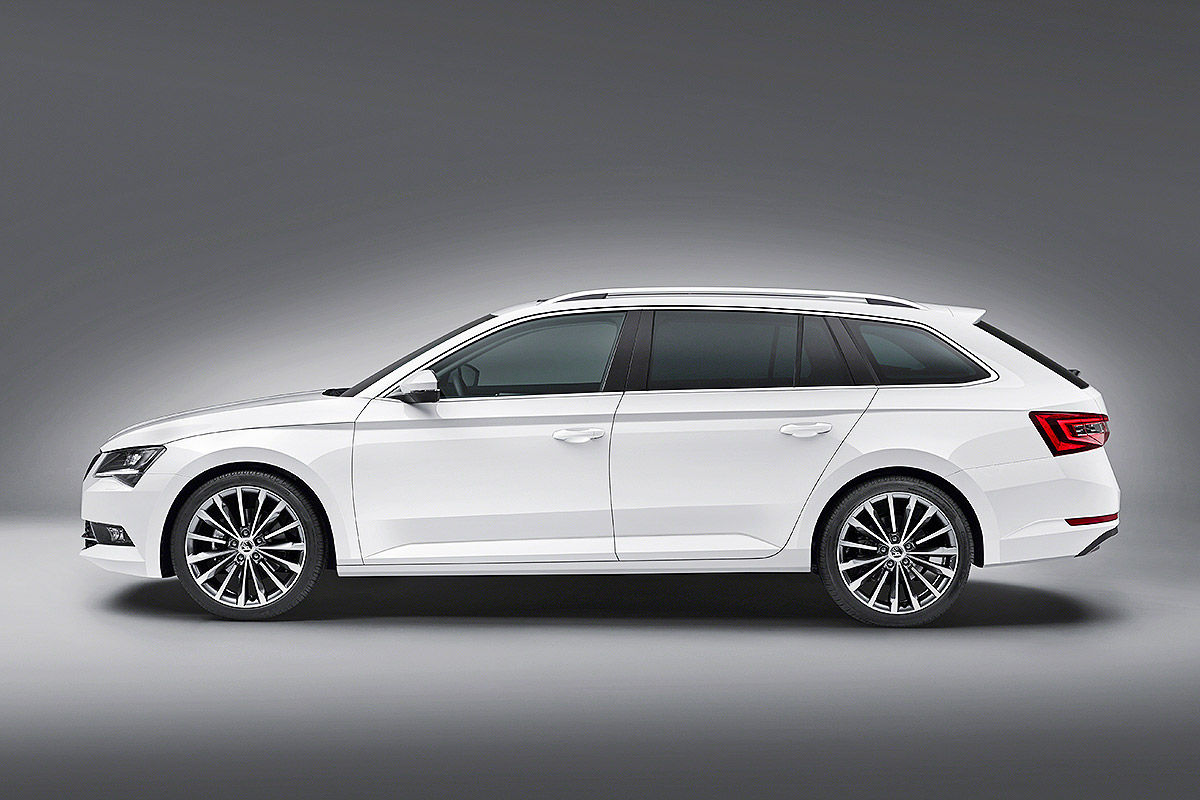 Nová Škoda Superb Combi