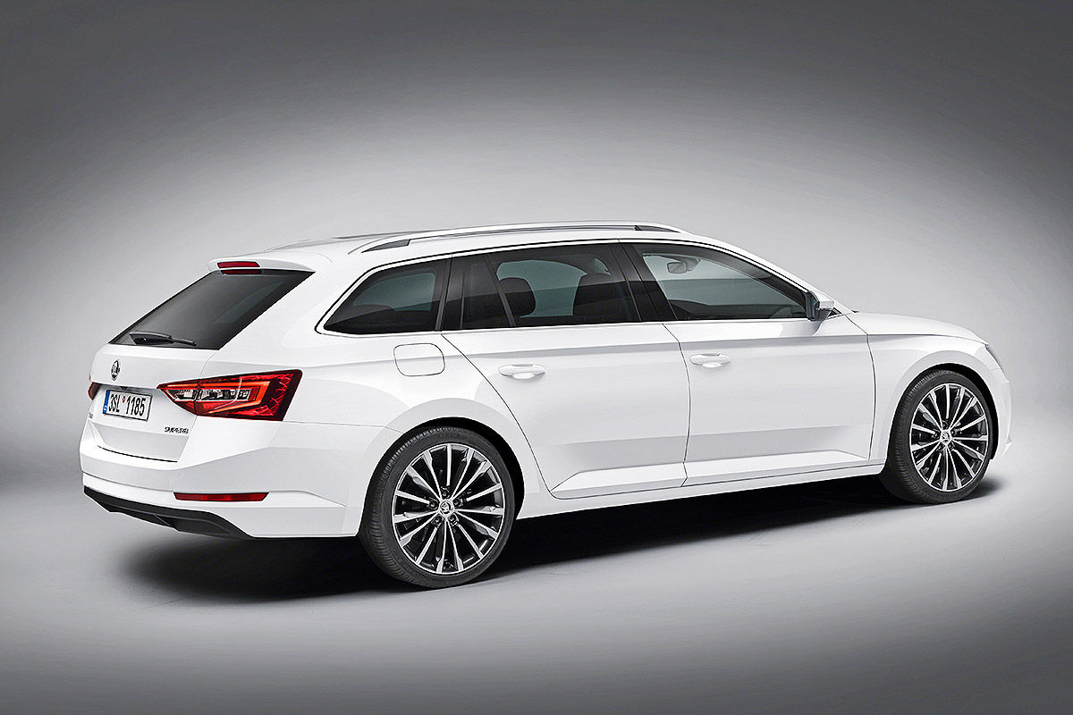 Nová Škoda Superb Combi