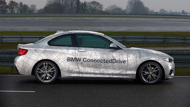 Video: Samodriftujúce BMW!