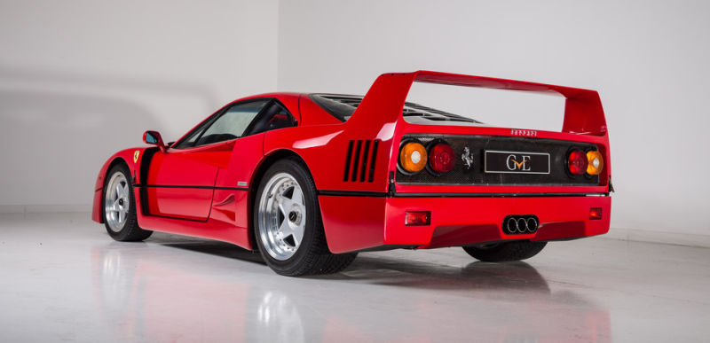 1991 Ferrari F40 Erica Cleptona je na predaj!