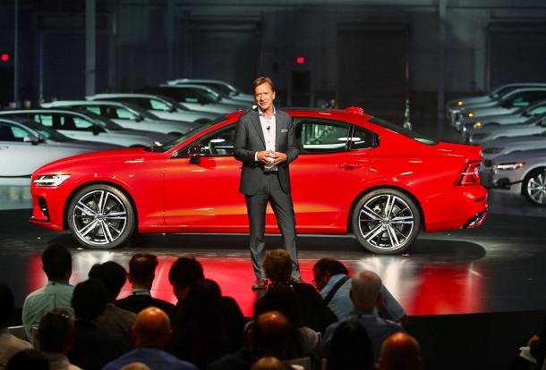 Volvo začína montovať do všetkých áut obmedzovače rýchlosti!