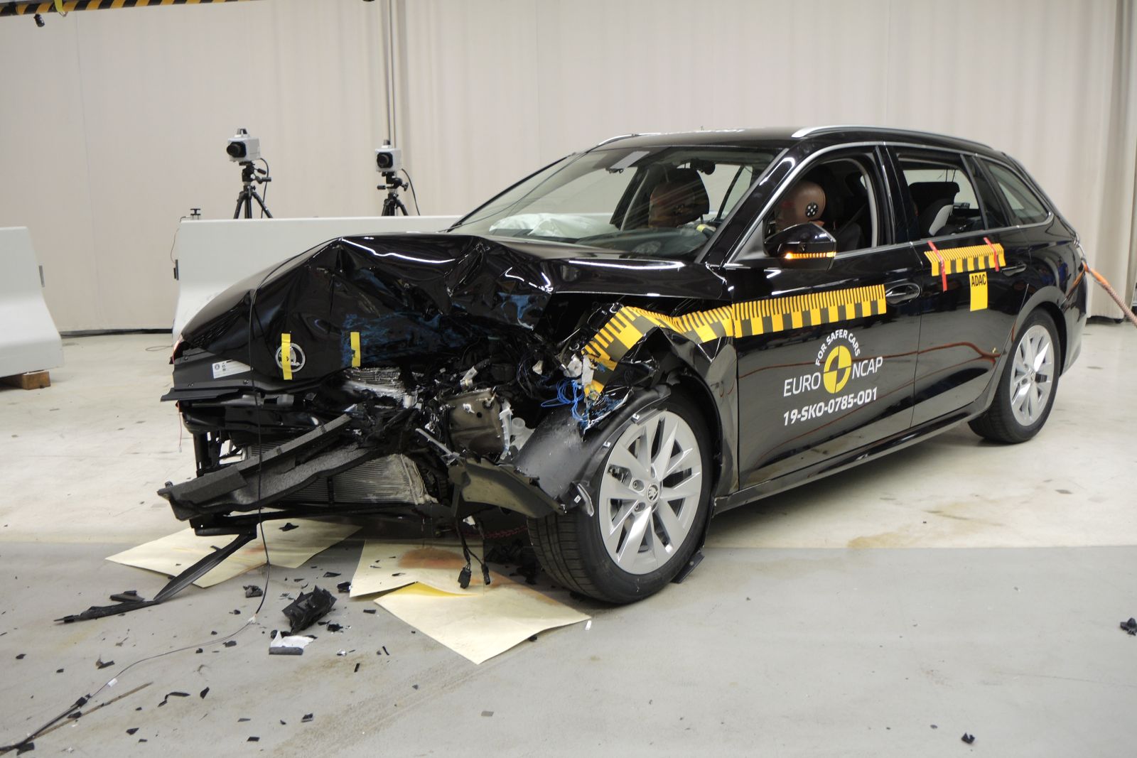 VIDEO: nová Škoda Octavia absolvovala crash testy. Ako skončila?