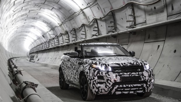 Evoque na špionážnej fotografii