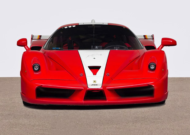 Ferrari FXX s podpisom Schumachera je na predaj!