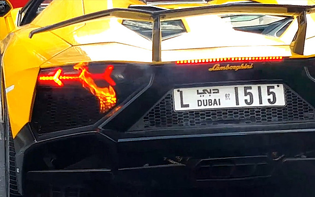 Lamborghini začalo horieť!