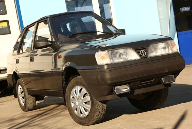 Najdivnejšie auto pre dvoch z Poľska!