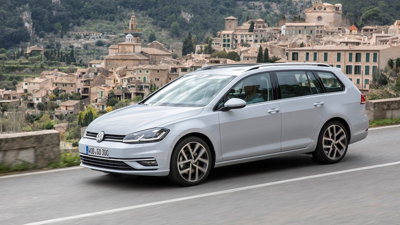 VW Golf ako kombík asi končí! Navždy!