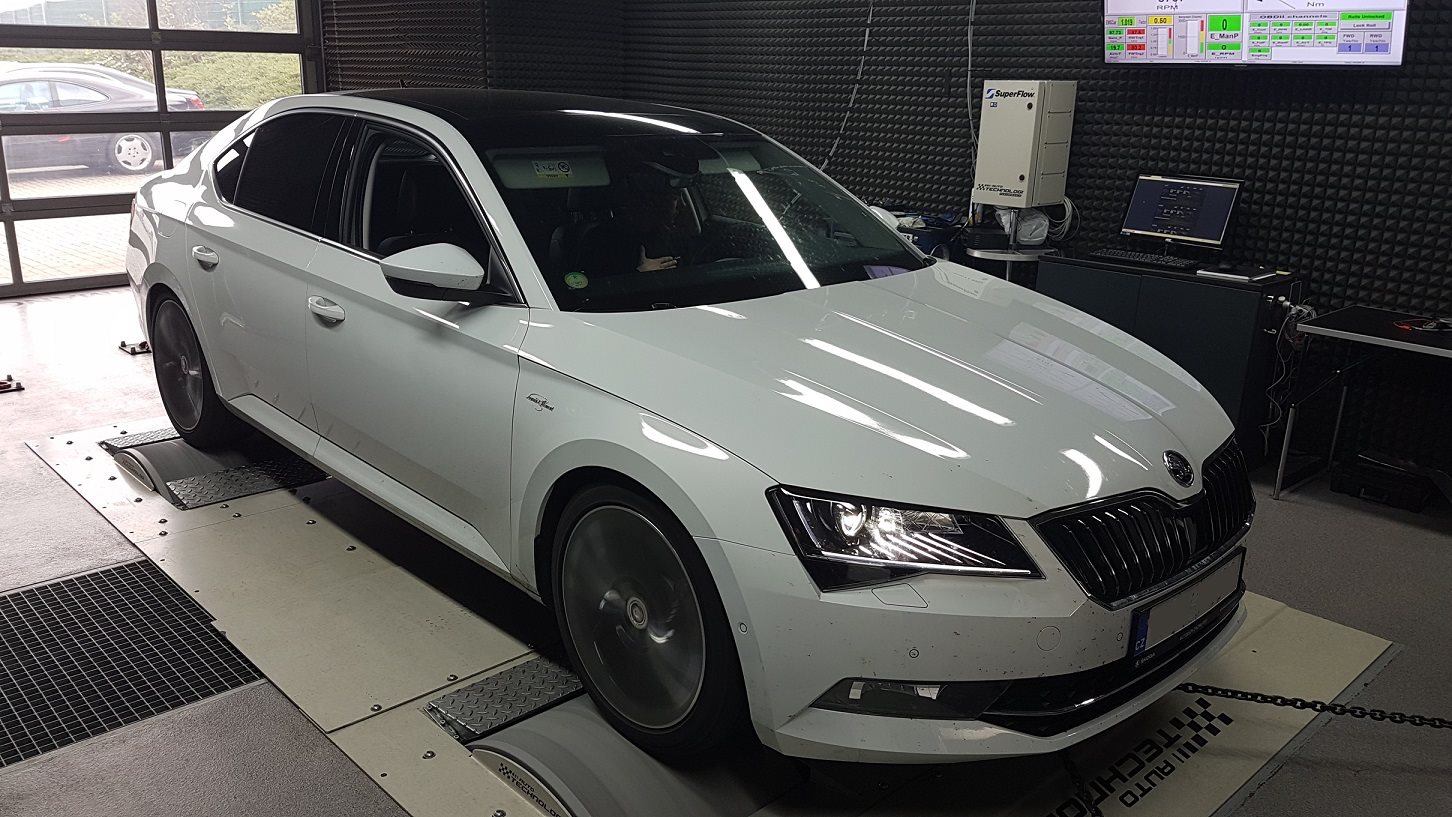 škoda superb 500 koní