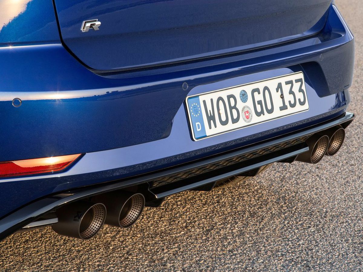VW Golf R