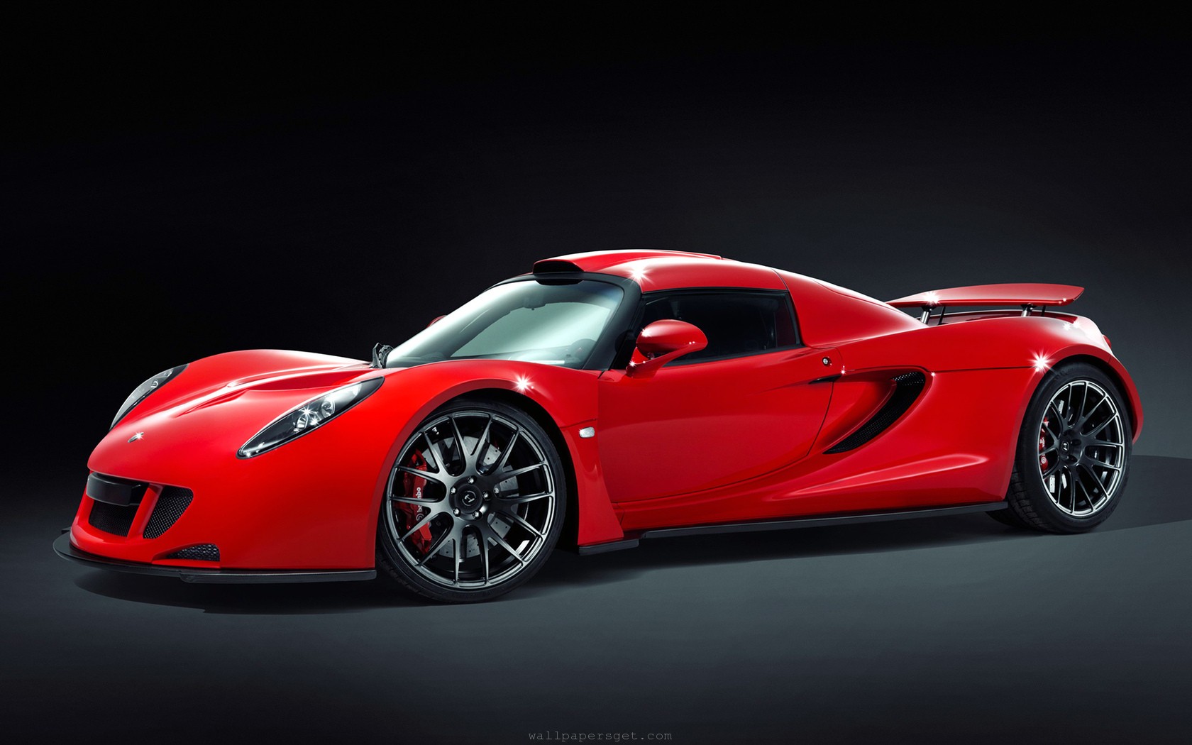 Bugatti Veyron už nie je najrýchlejším autom sveta. Prekonal ho tento zázrak