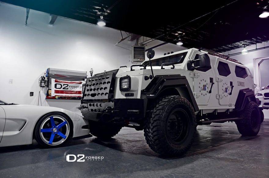 Terradyne Gurkha - luxusný tank