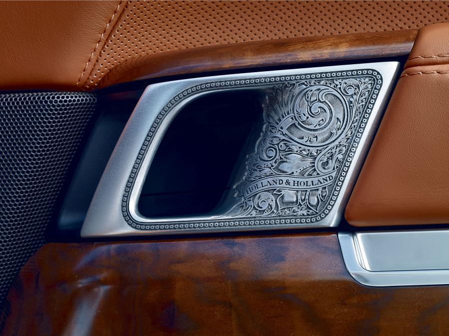 Range Rover predstavil najdrahšie SUV všetkých čias v luxusnom loveckom prevedení!