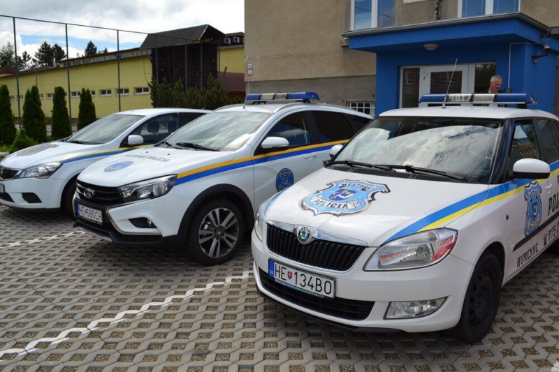 Mestská Polícia Humenné má nové služobné auto - Ladu Vesta SW Cross