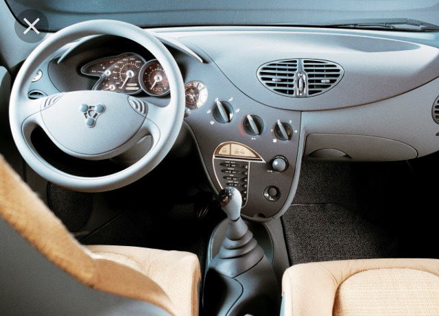 Toto malo byť najlacnejšie Porsche v roku 1994!