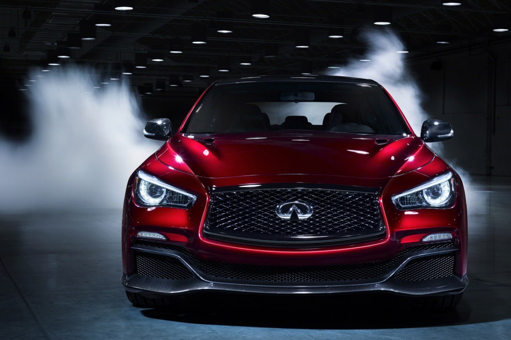 Infiniti Q50 Eau Rouge, legendárne meno, ponúkne legendárny zážitok?