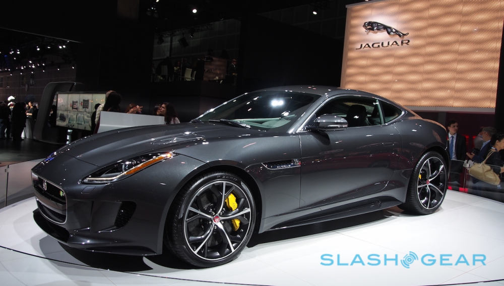 2016 Jaguar F-TYPE R AWD