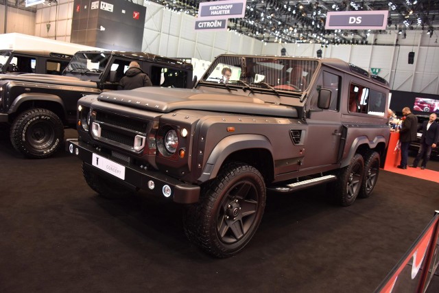 Kahn Design Flying Huntsman 110 WB 6x6