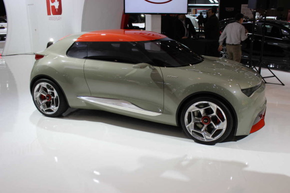 Kia Provo: Vrecková raketa