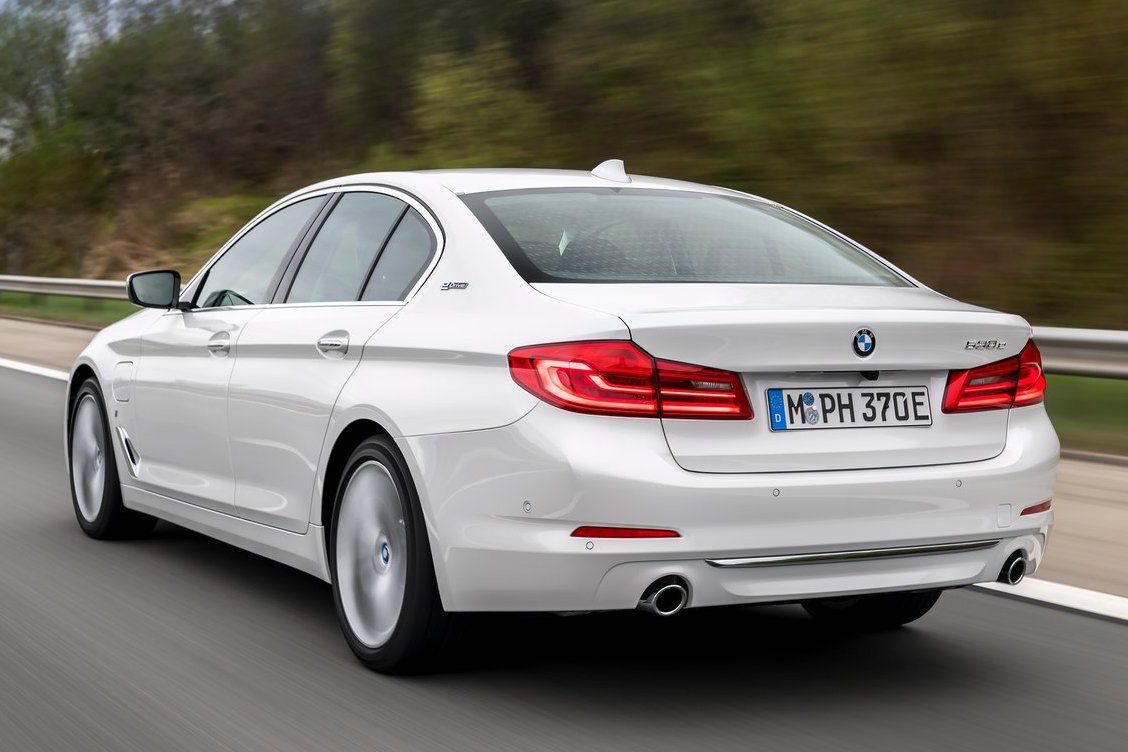 BMW 530e iPerformance 2017 hybrid