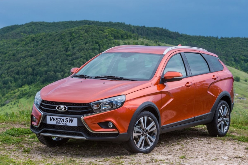 Lada Vesta SW Cross, kombi do terénu s luxusnou výbavou za pár €!