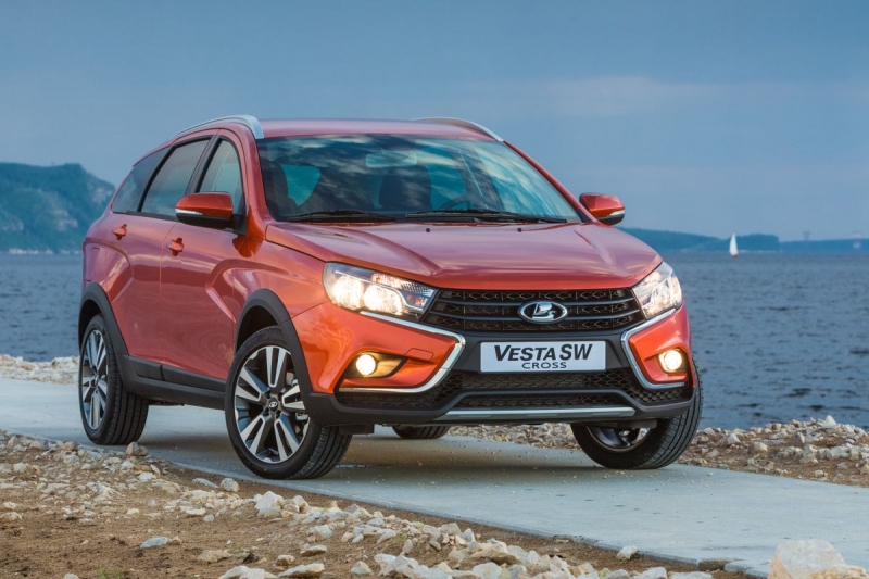Lada Vesta SW Cross, kombi do terénu s luxusnou výbavou za pár €!