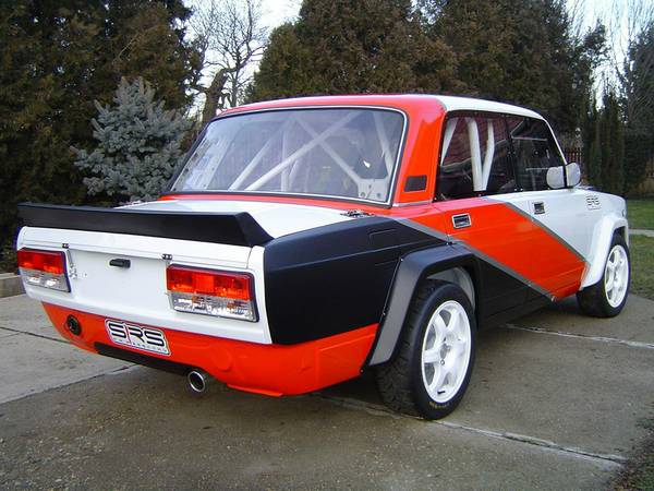 Pretekárska Lada za 37 500 eur!