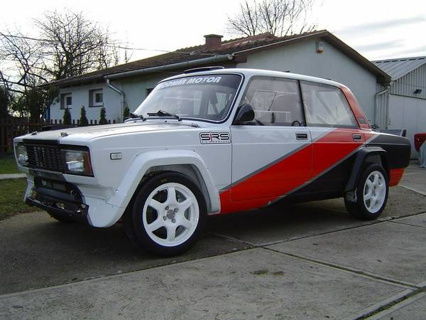 Pretekárska Lada za 37 500 eur!