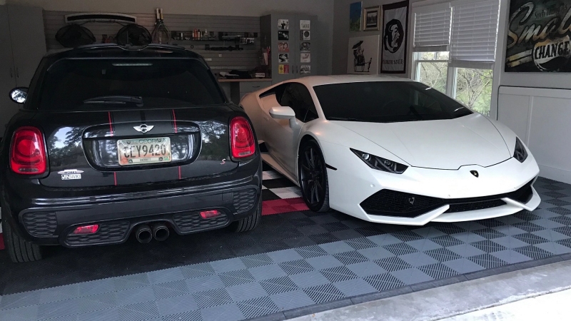 Toto Lamborghini kúpil za 98€ v Bitcoinoch. Dnes by si trhal vlasy!