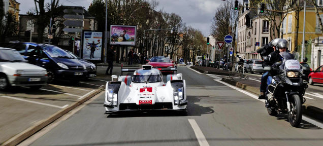 Supercar Audi R18 2014 je vysoké len 105 cm!