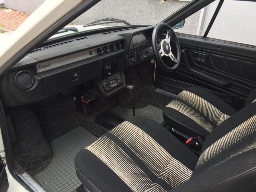 Škoda Rapid 136 Cabrio LUX