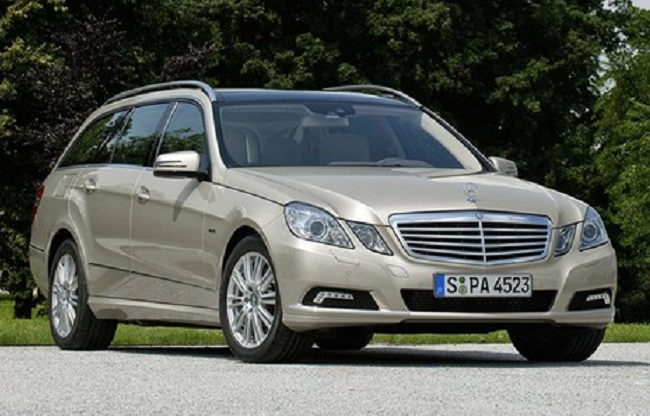 Priestorom konkuruje obľúbenému Mercedesu triedy E combi