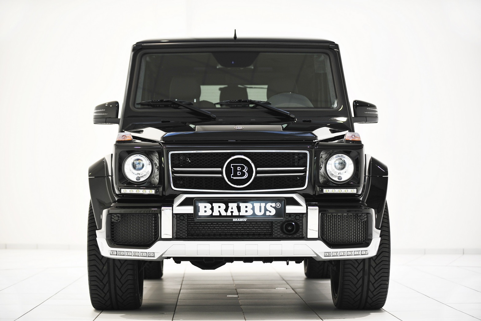 2013 BRABUS B63-620 WIDESTAR postavený na základe G63 AMG (ilustračná fotografia)