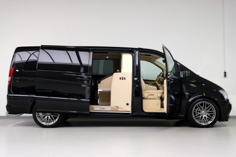 Brutálna strata hodnoty: Mercedes stratil za 453 km na cene 358 350 €!!!