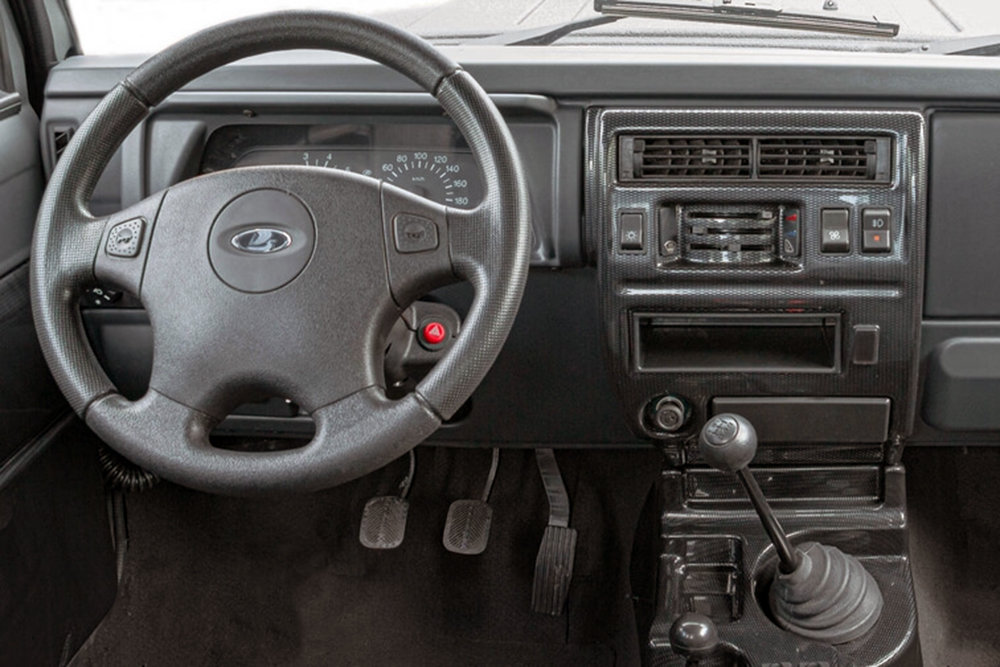V Rusku vyrábajú svoj Mercedes G za 17 000 €!