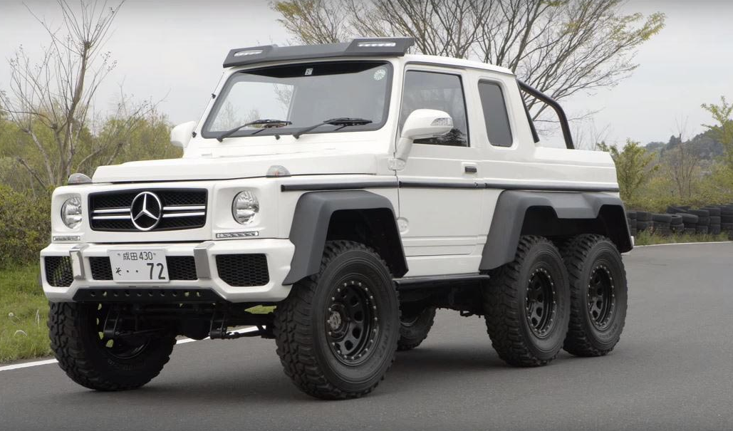 Mercedes-Benz G63 AMG 6x6 Nihon Automotive Technology School