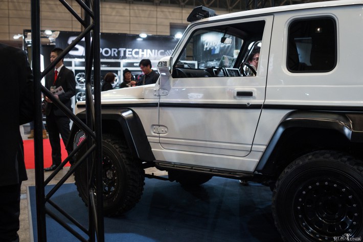 Mercedes-Benz G63 AMG 6x6 Nihon Automotive Technology School