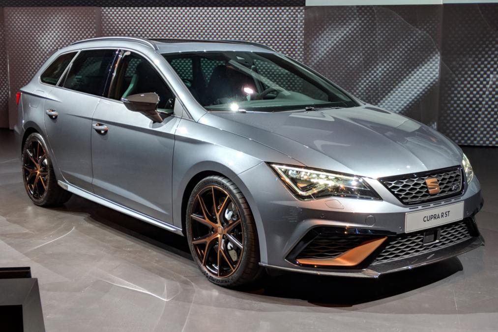 Sen každého otecka sa volá Leon Cupra R ST. Kombík a 300 koní!