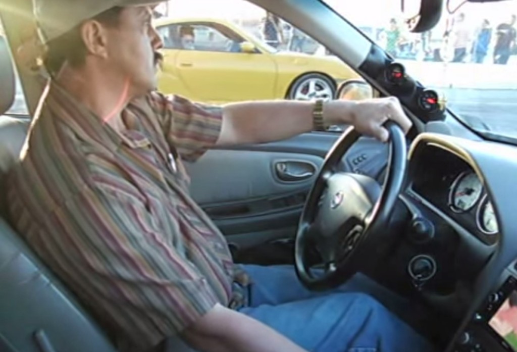 Nissan Maxima s Porsche 911 poriadne zatočí!