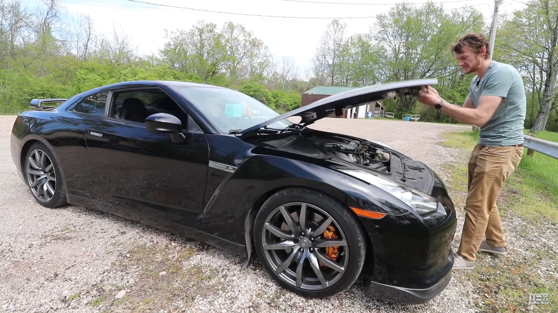 Vlastní Nissan GT-R, už 225 000 km má pôvodné brzdy!
