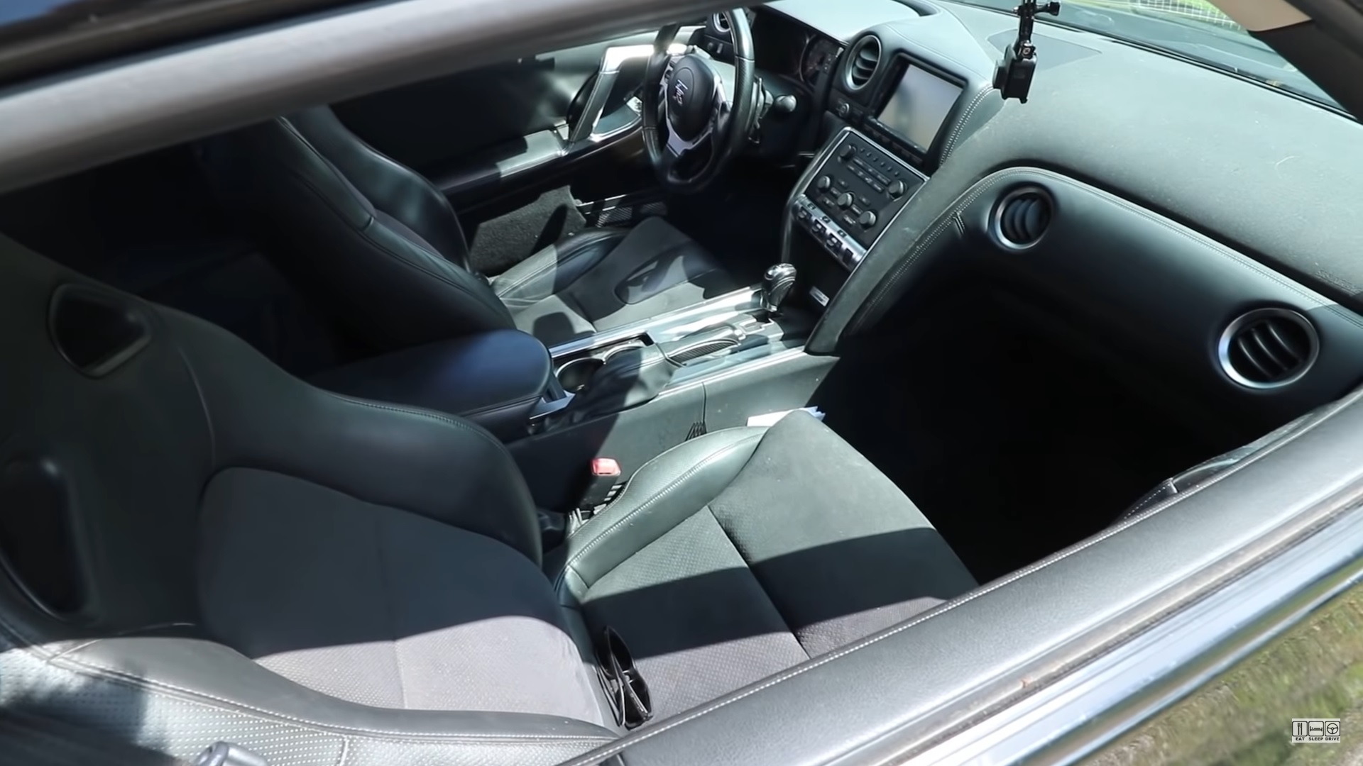 Vlastní Nissan GT-R, už 225 000 km má pôvodné brzdy!