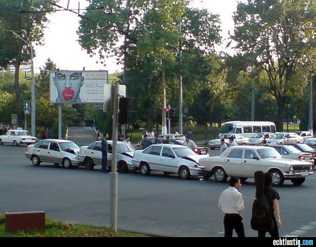 Žena mala hromadnú zrážku...
