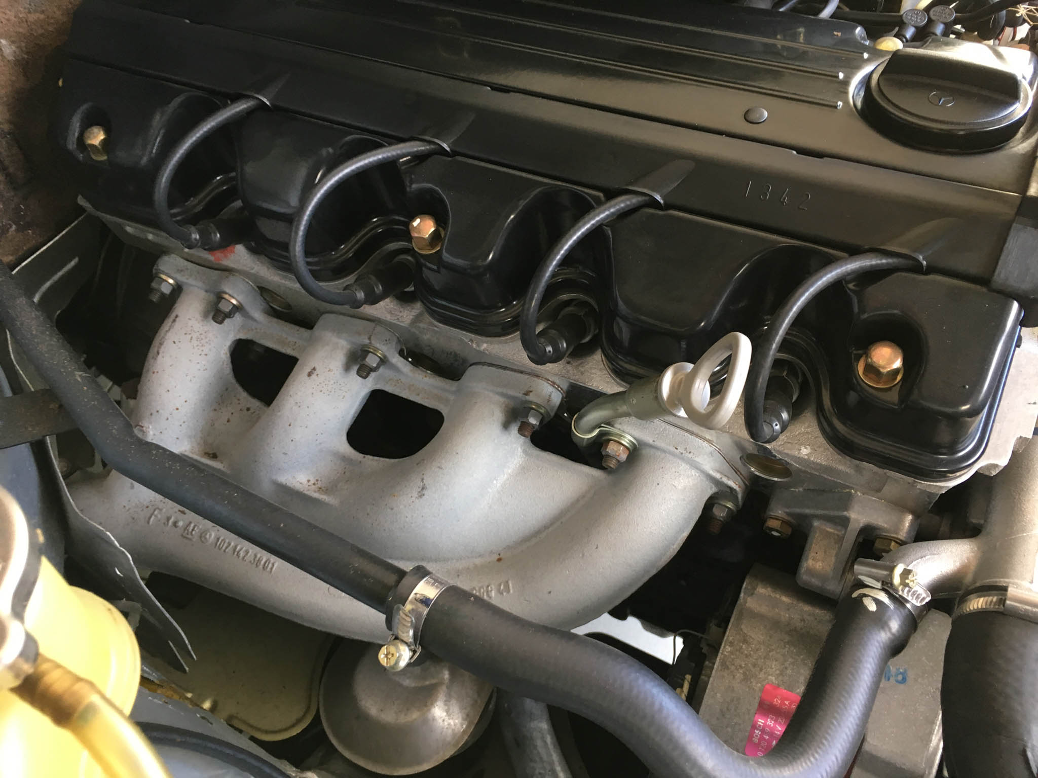 31-ročný Mercedes-Benz 190E: TOP stav, nájazd len 738 km!  