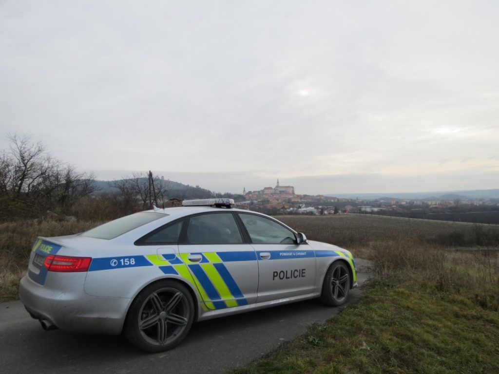 Pozor - Nové policajné Audi v ČR: 581 koní, 280 km/h!