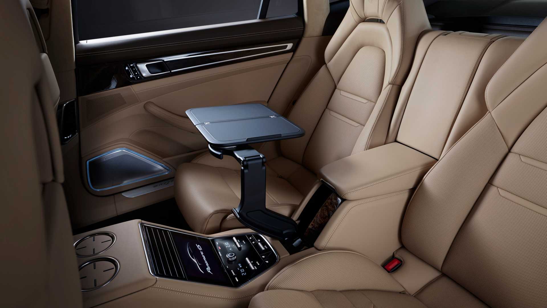 Nové Porsche Panamera má rekord na Nűrburgringu