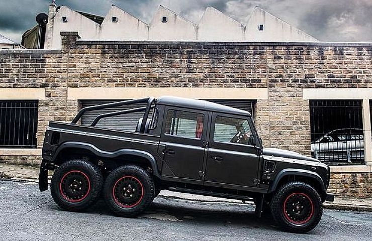 Defender za tretinu ceny Mercedesu G63 AMG!