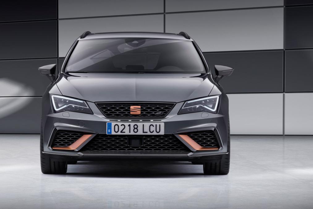 Sen každého otecka sa volá Leon Cupra R ST. Kombík a 300 koní!
