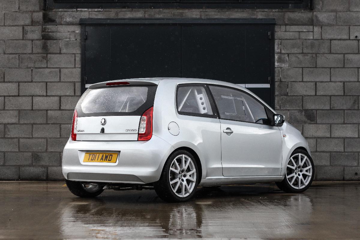 Škoda Citigo snov! 4x4 a 360 koní!
