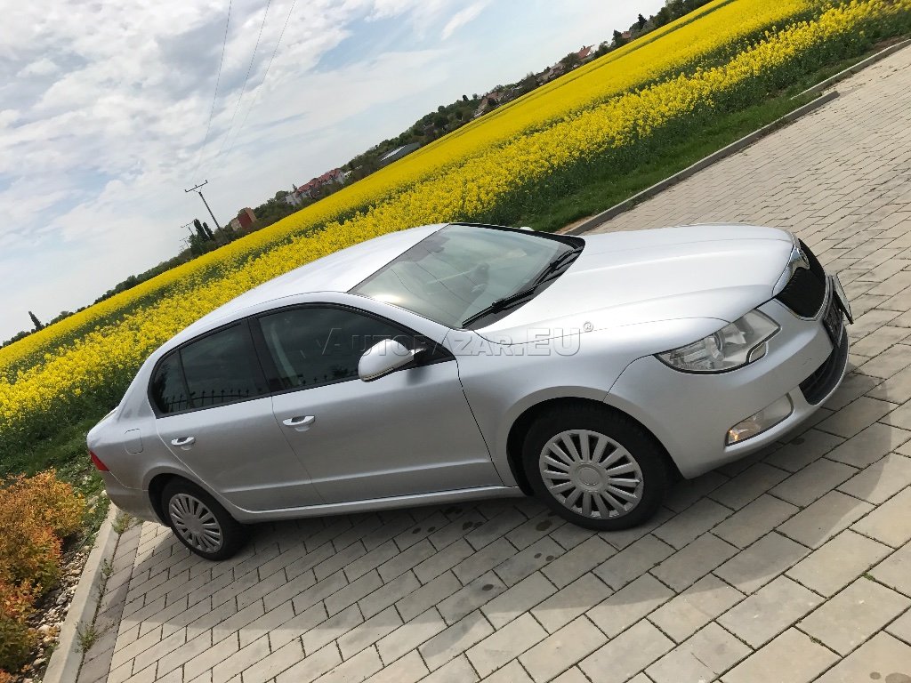 Rekordér v počte stočených kilometrov? Tento Superb omladol o 607 000km!