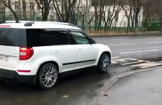 Škoda Yeti 2,5 TFSI s motorom Audi RS3 - Akcelerácia na 100 km/h pod 5 s.!